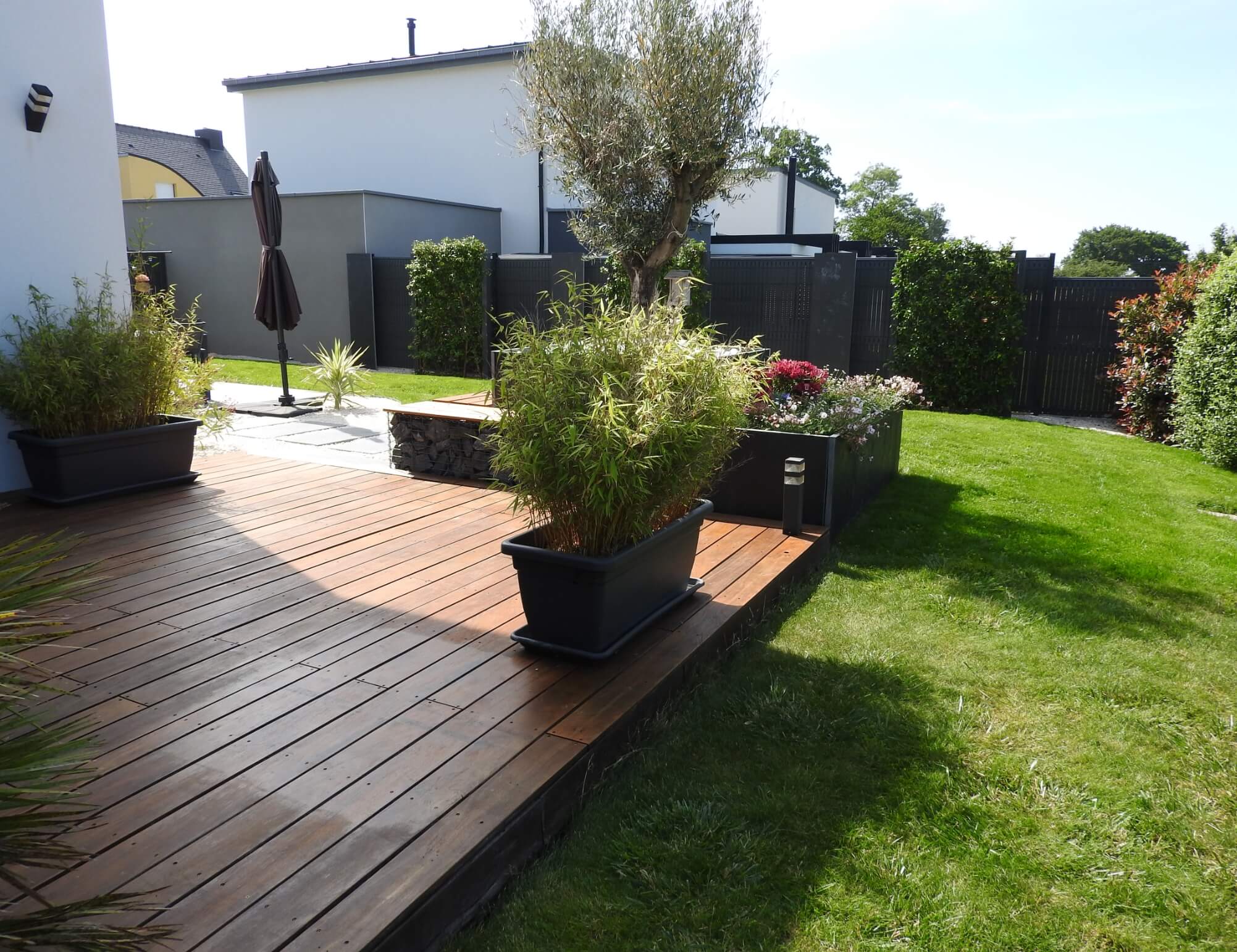 Terrasse en sol majeur  Terrasse, Amenagement jardin, Terrasse bois