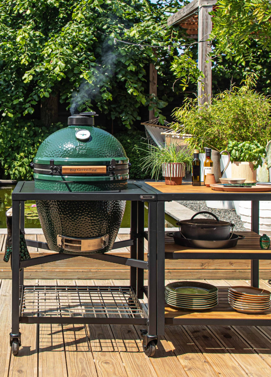 BIG GREEN EGG