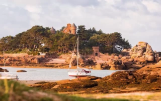 Tendances Magazine Magazine Deco Maison Cote De Granit Rose Photo Loic Lagarde2