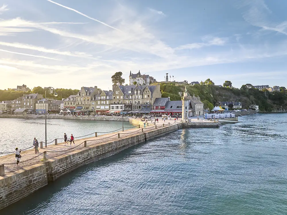 Tendances Magazine Magazine Deco Maison 2 Vue Drone Cale De La Fenetre Port De La Houle Cancale Alexandre Lamoureux 4944 Copie