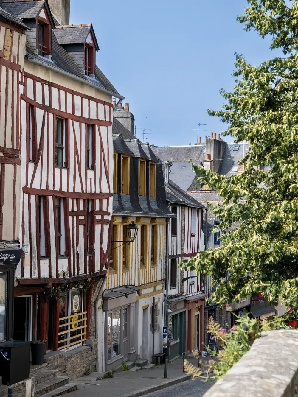 Tendances Magazine Magazine Deco Maison FLD8920Photo Marche Et Ville De Vannes
