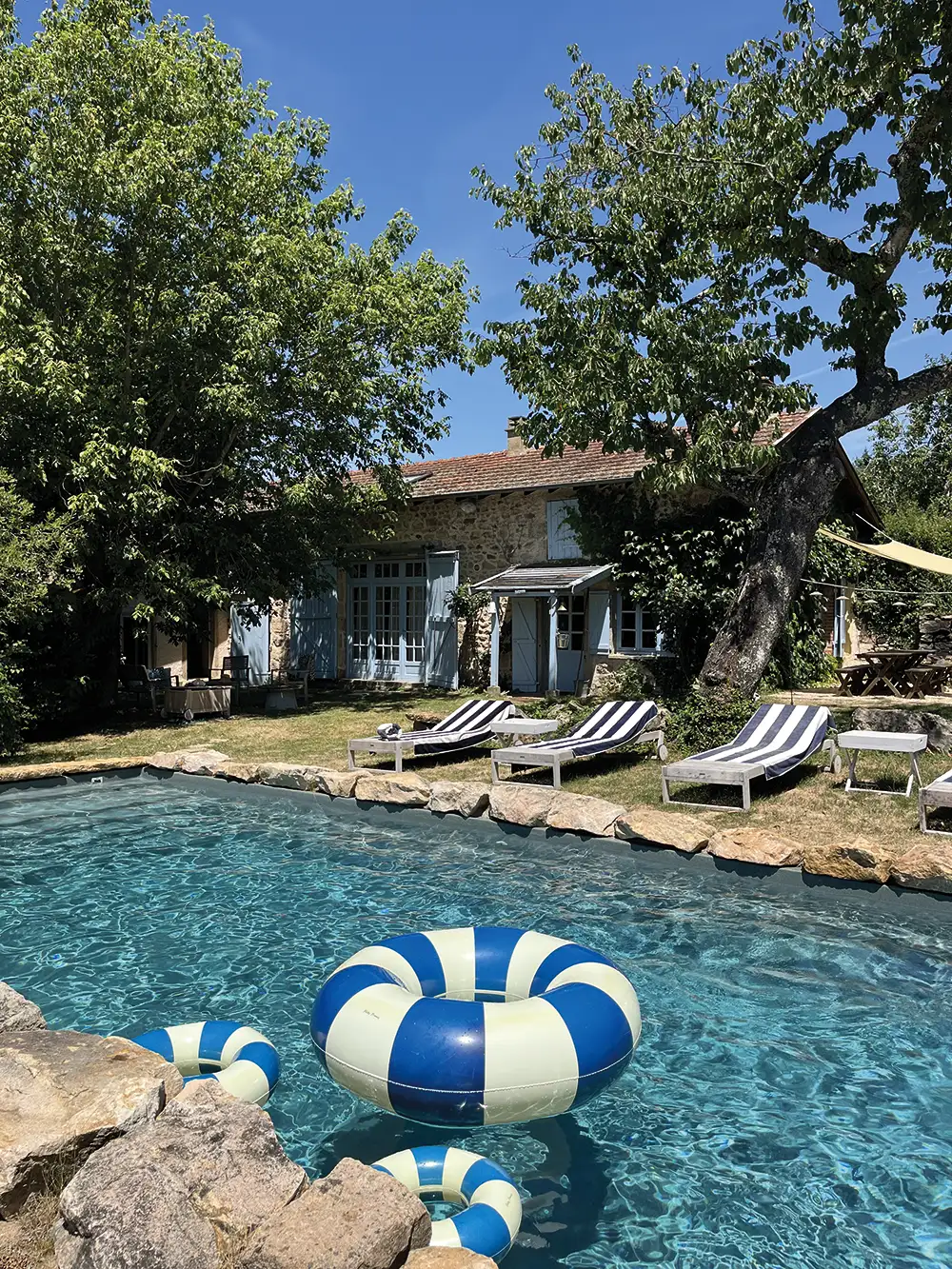 Tendances Magazine Magazine Deco Maison PISCINES MON DE PRA