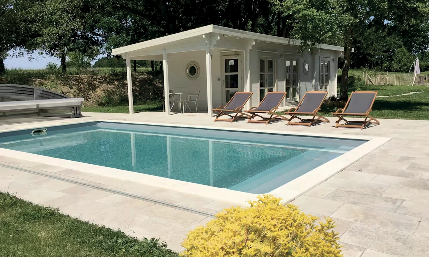 Tendances Magazine Magazine Deco Maison Pool House Groix V2 1 Tendances Magazine Magazine Deco Maison Pool House Groix V2 1