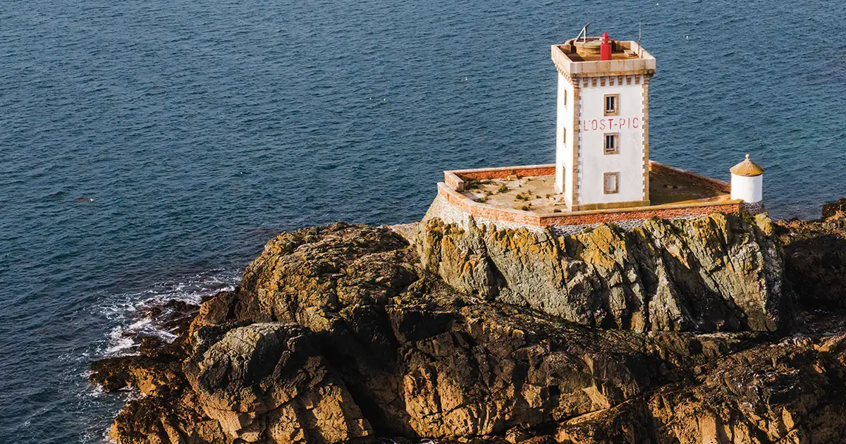 Tendances Magazine Magazine Deco Maison Paimpol Le Phare De LOst Pic Plouezec@Thibault Poriel1